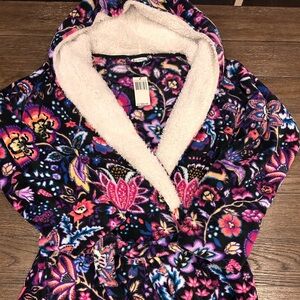 Vera Bradley hooded Fleece Robe in Foxwood